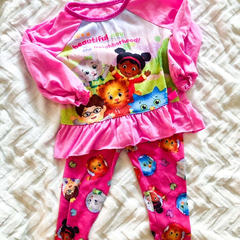 Girls Daniel Tiger pajamas